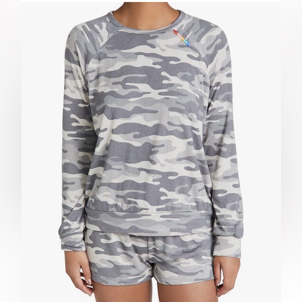 PJ Salvage Women's Loungewear‎ Camo Cool Long Sleeve Top small